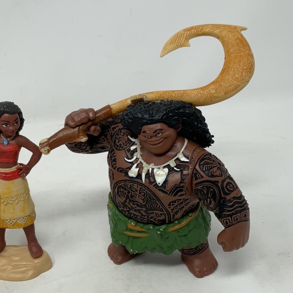 Moana Disney Jakks PVC 5 Pc. Figure Set - Picture 3 of 13
